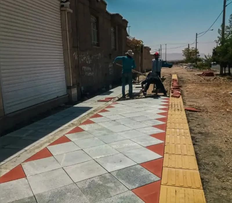 📸گزارش تصویری|| عملیات کفسازی وسنگ فرش پیاده روحدفاصل دانش ۱و۳