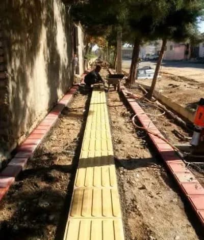 📷گزارش تصویری|  عملیات کف سازی وسنگ فرش پیاده روضلع جنوبی پارک شهیدمدرس