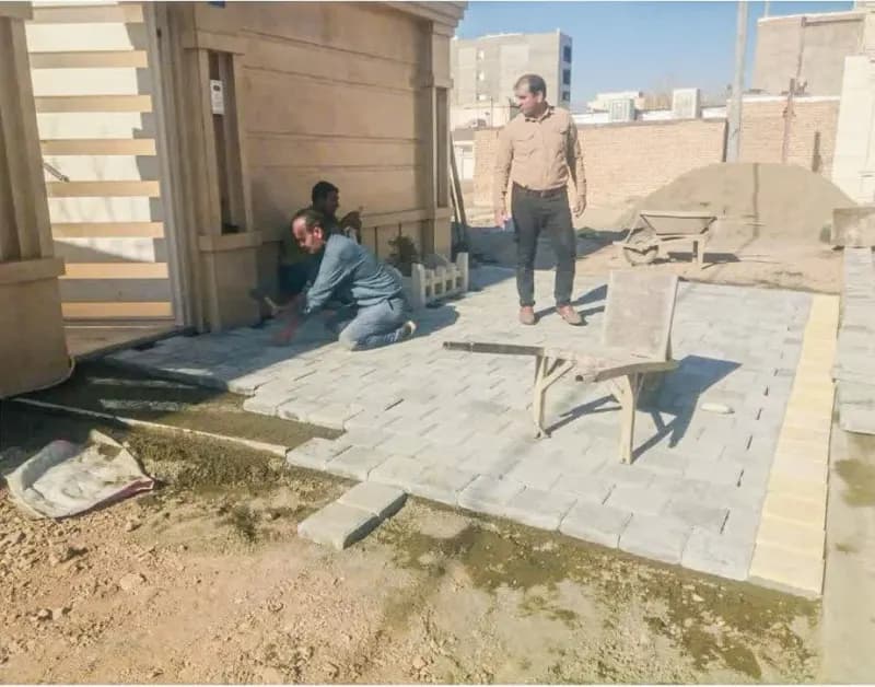 📷گزارش تصویری|  عملیات نصب جدول کانیووسط ونصب تایل بتنی کوچه ۱۵خرداد۵/۴